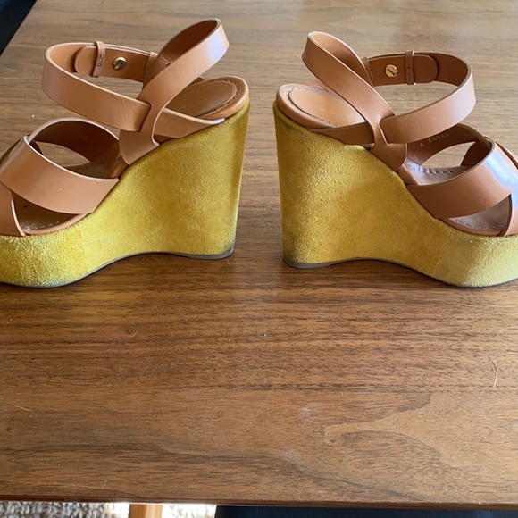 Sergio Rossi Classic Wedge - Picture 3 of 6